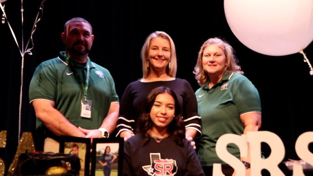 Mayde Creek’s Isabela Macias signed to play softball at Sul Ross State University.